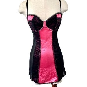 The Luxe Collection Pink and black lace nightgown